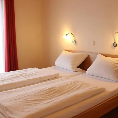 아파트 In Der Obstwiese